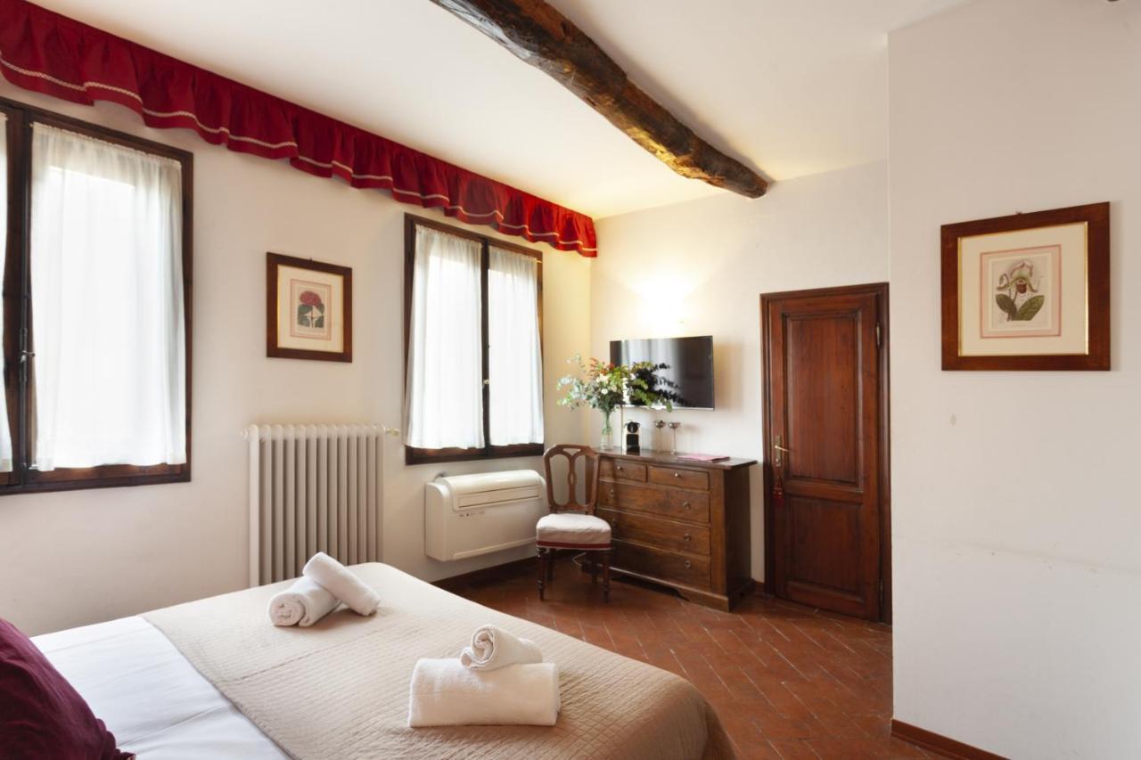 פירנצה S. Spirito Studio Flat מראה חיצוני תמונה